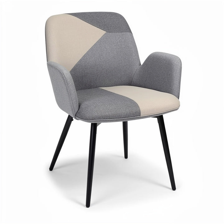 **Moderne fauteuil met geometrisch patroon en metalen poten**