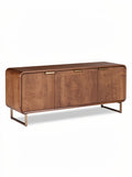 **Moderne houten kast met gouden handgrepen**